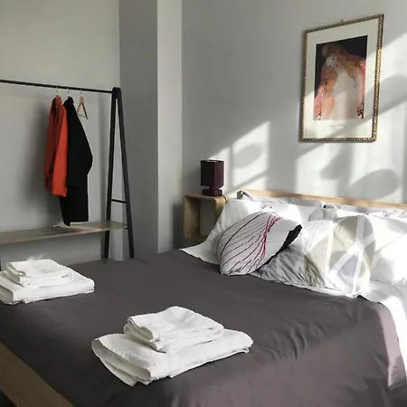 Maison Bernadette - Premier Etage Apartment *